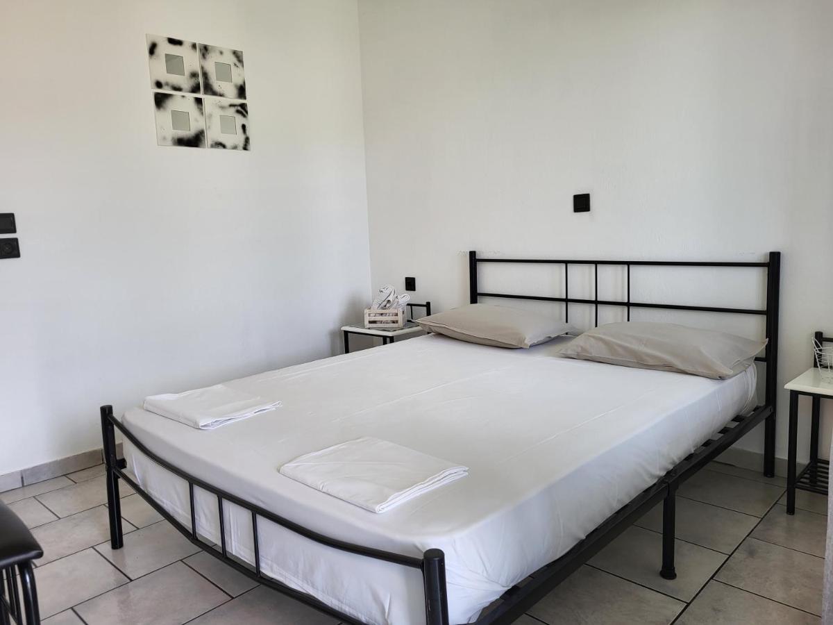 Aura Guest House กอยนิรา ภายนอก รูปภาพ