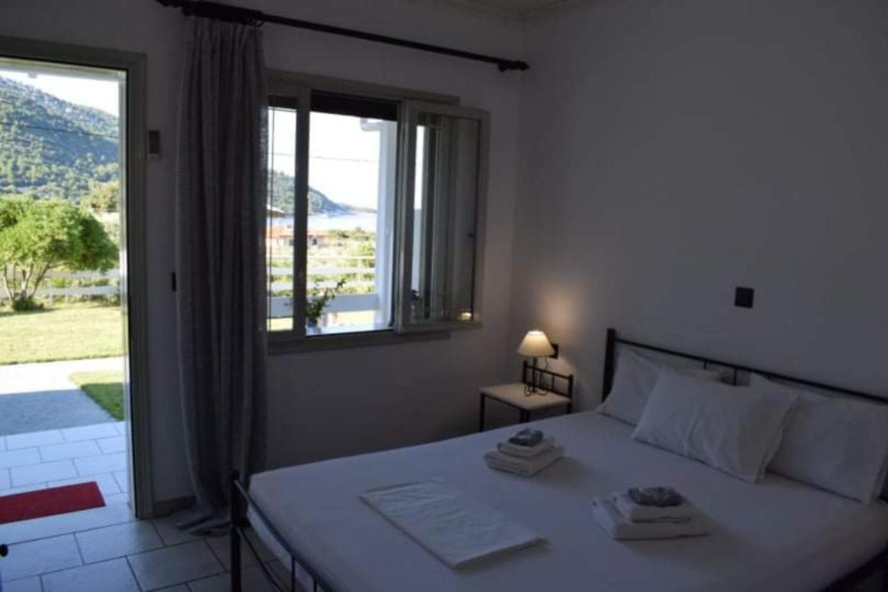 Aura Guest House กอยนิรา ภายนอก รูปภาพ